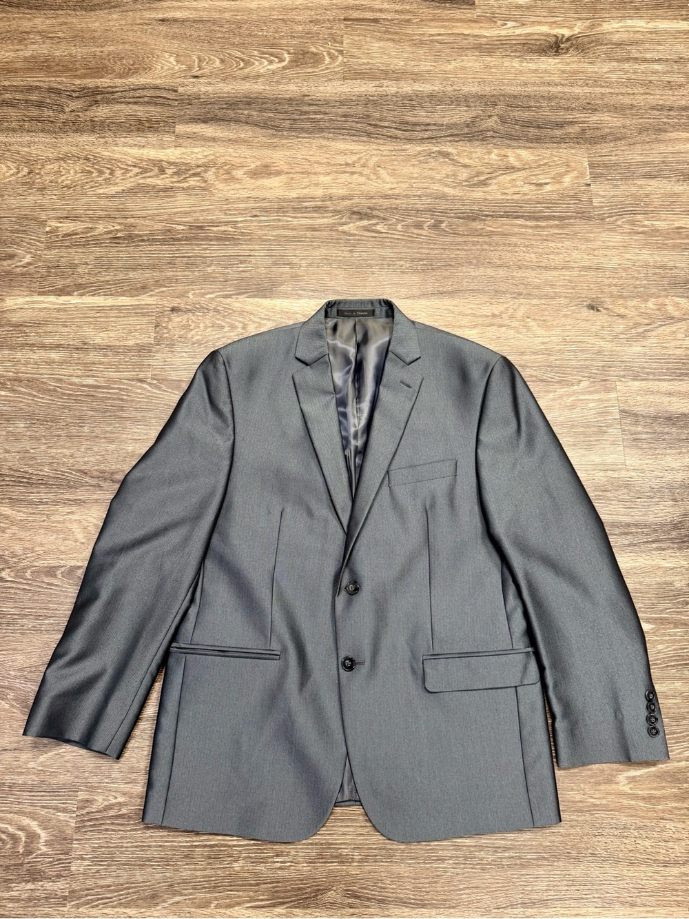 Calvin Klein Men’s 42S Gray Herringbone 2 Button Suit Jacket Blazer